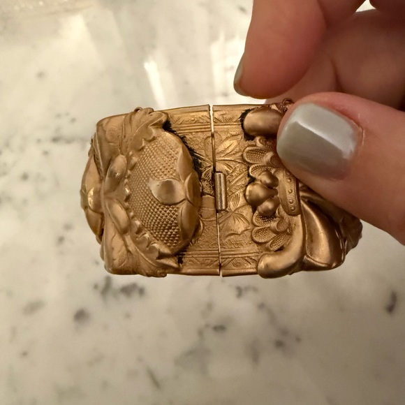 Ornate Vintage Gold-Tone Floral Cuff Bracelet - Picture 6 of 8